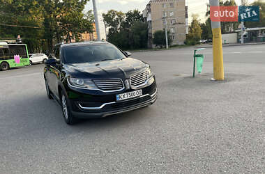 Внедорожник / Кроссовер Lincoln MKX 2016 в 