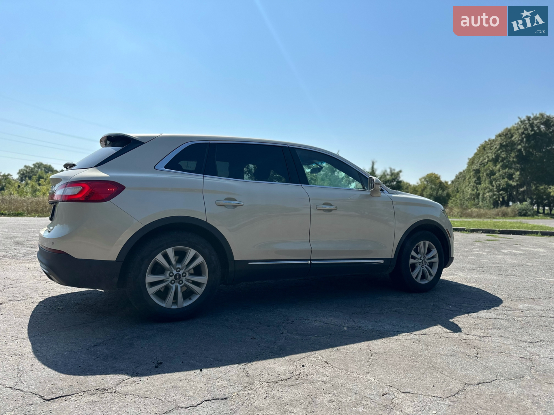 2015 Lincoln MKX - мініатюра 7
