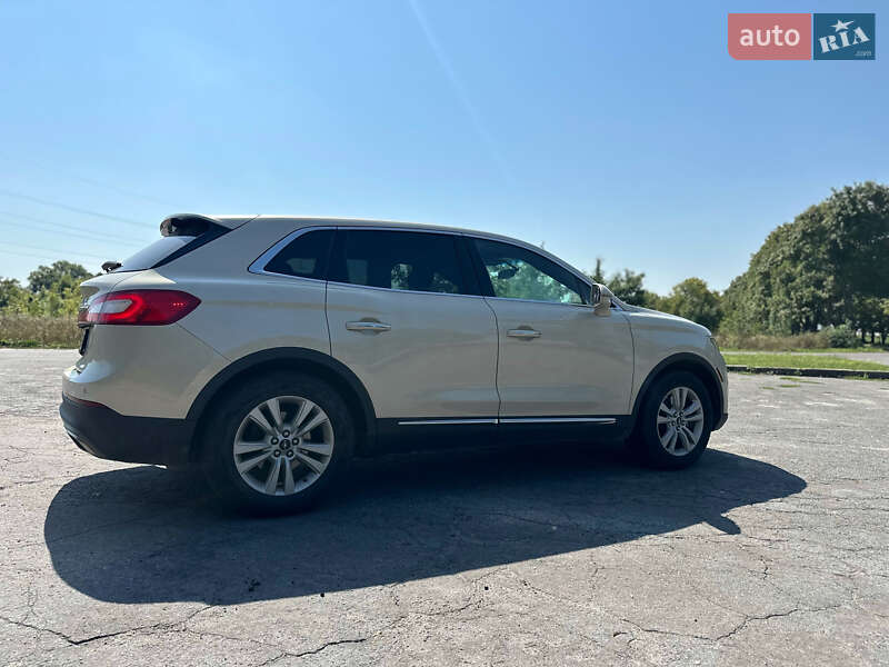 Внедорожник / Кроссовер Lincoln MKX 2015 в Владимире
