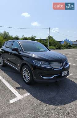 Позашляховик / Кросовер Lincoln MKX 2016 в Чернівцях