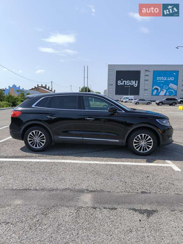 Внедорожник / Кроссовер Lincoln MKX 2016 в Черновцах