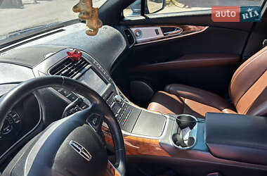 Внедорожник / Кроссовер Lincoln MKX 2018 в 