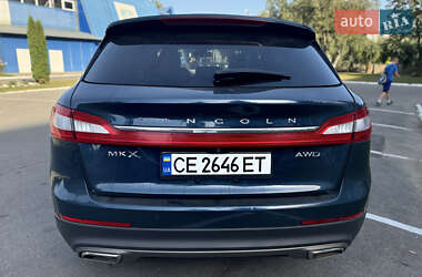 Внедорожник / Кроссовер Lincoln MKX 2015 в 