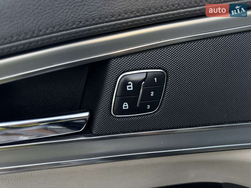 Внедорожник / Кроссовер Lincoln MKX 2015 в Черновцах