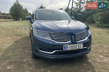 Внедорожник / Кроссовер Lincoln MKX 2015 в 