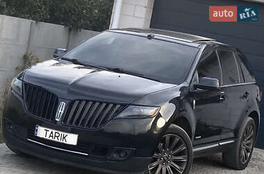Внедорожник / Кроссовер Lincoln MKX 2011 в 