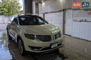 Позашляховик / Кросовер Lincoln MKX 2016 в 