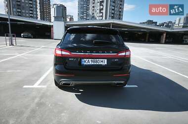 Внедорожник / Кроссовер Lincoln MKX 2016 в 