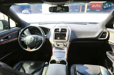 Внедорожник / Кроссовер Lincoln MKX 2016 в 