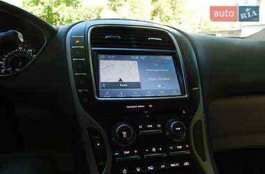 Внедорожник / Кроссовер Lincoln MKX 2016 в 