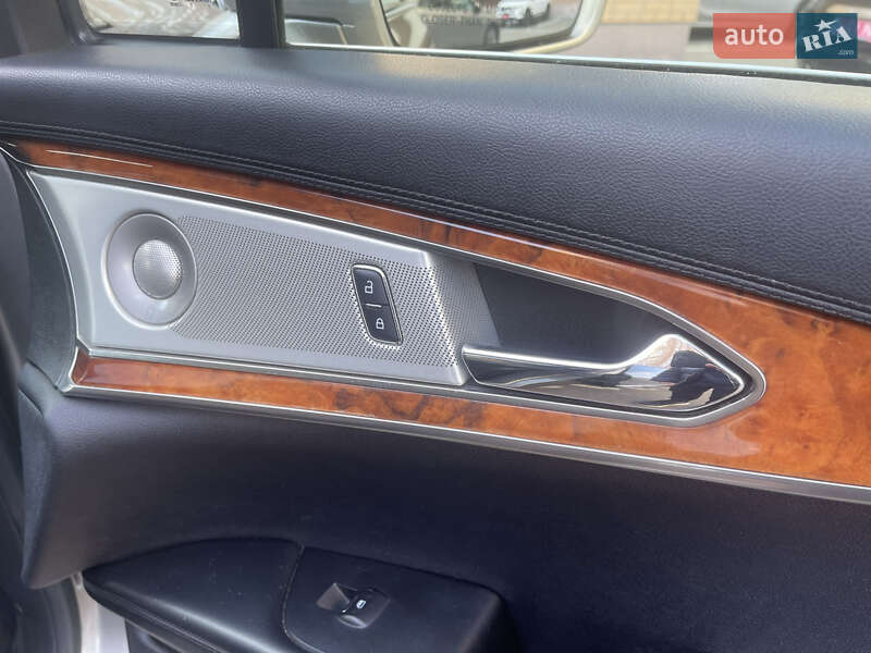 Позашляховик / Кросовер Lincoln MKX 2017 в Києві фото 22 Позашляховик / Кросовер Lincoln MKX 2017 в Києві