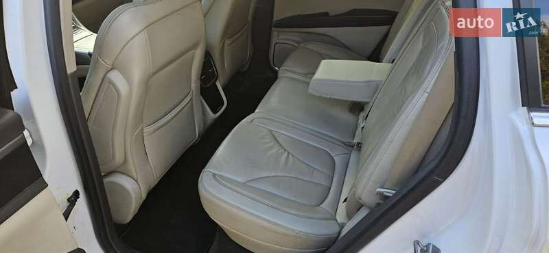 Внедорожник / Кроссовер Lincoln MKX 2018 в Днепре фото 27 Внедорожник / Кроссовер Lincoln MKX 2018 в Днепре