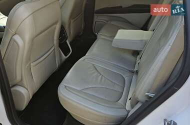 Позашляховик / Кросовер Lincoln MKX 2018 в  фото 27 Позашляховик / Кросовер Lincoln MKX 2018 в