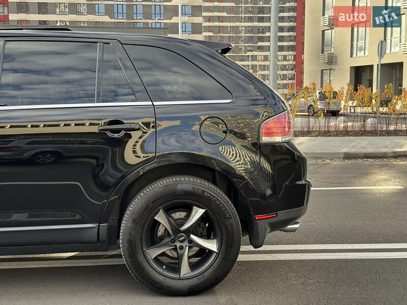 Внедорожник / Кроссовер Lincoln MKX 2008 в Киеве