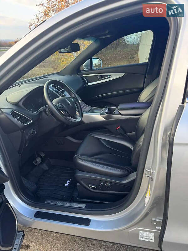 Внедорожник / Кроссовер Lincoln MKX 2017 в Киеве