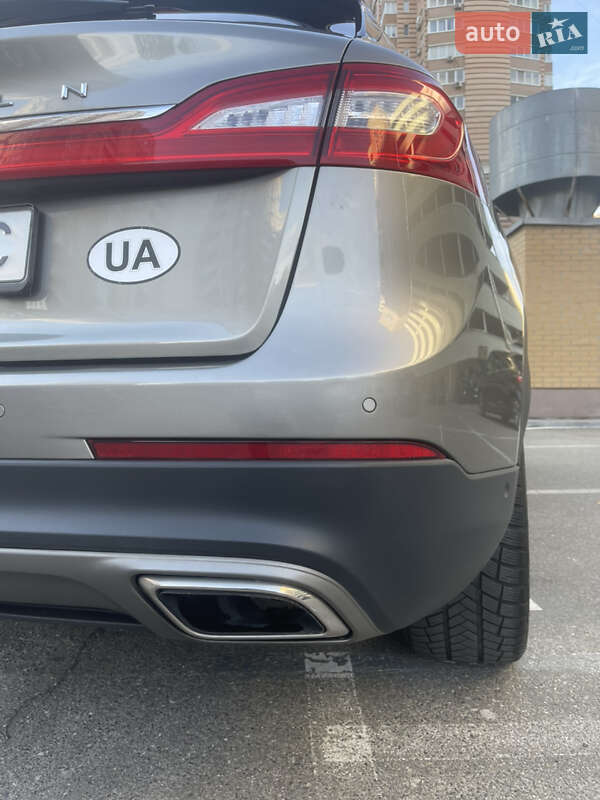 Внедорожник / Кроссовер Lincoln MKX 2017 в Киеве