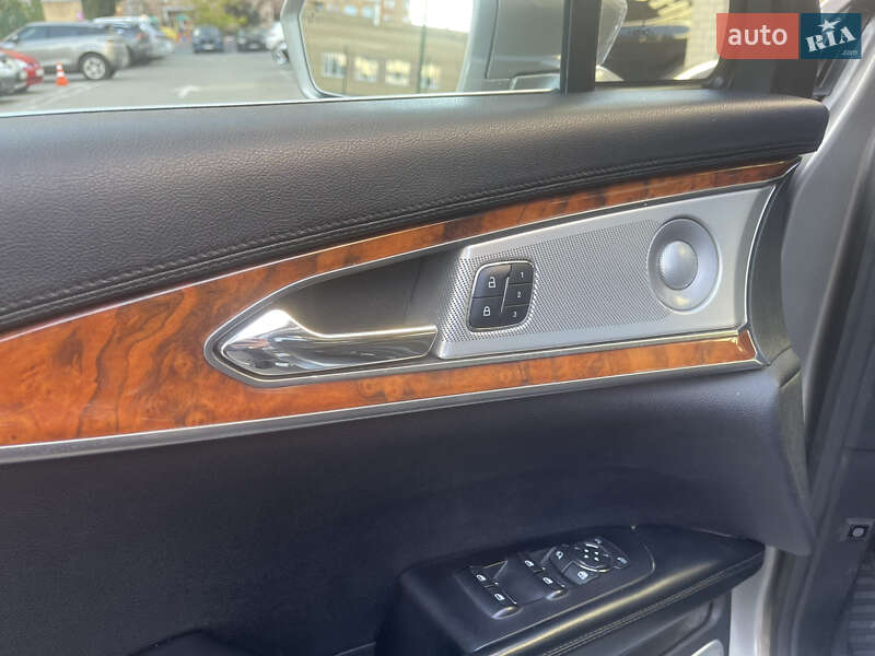 Внедорожник / Кроссовер Lincoln MKX 2017 в Киеве