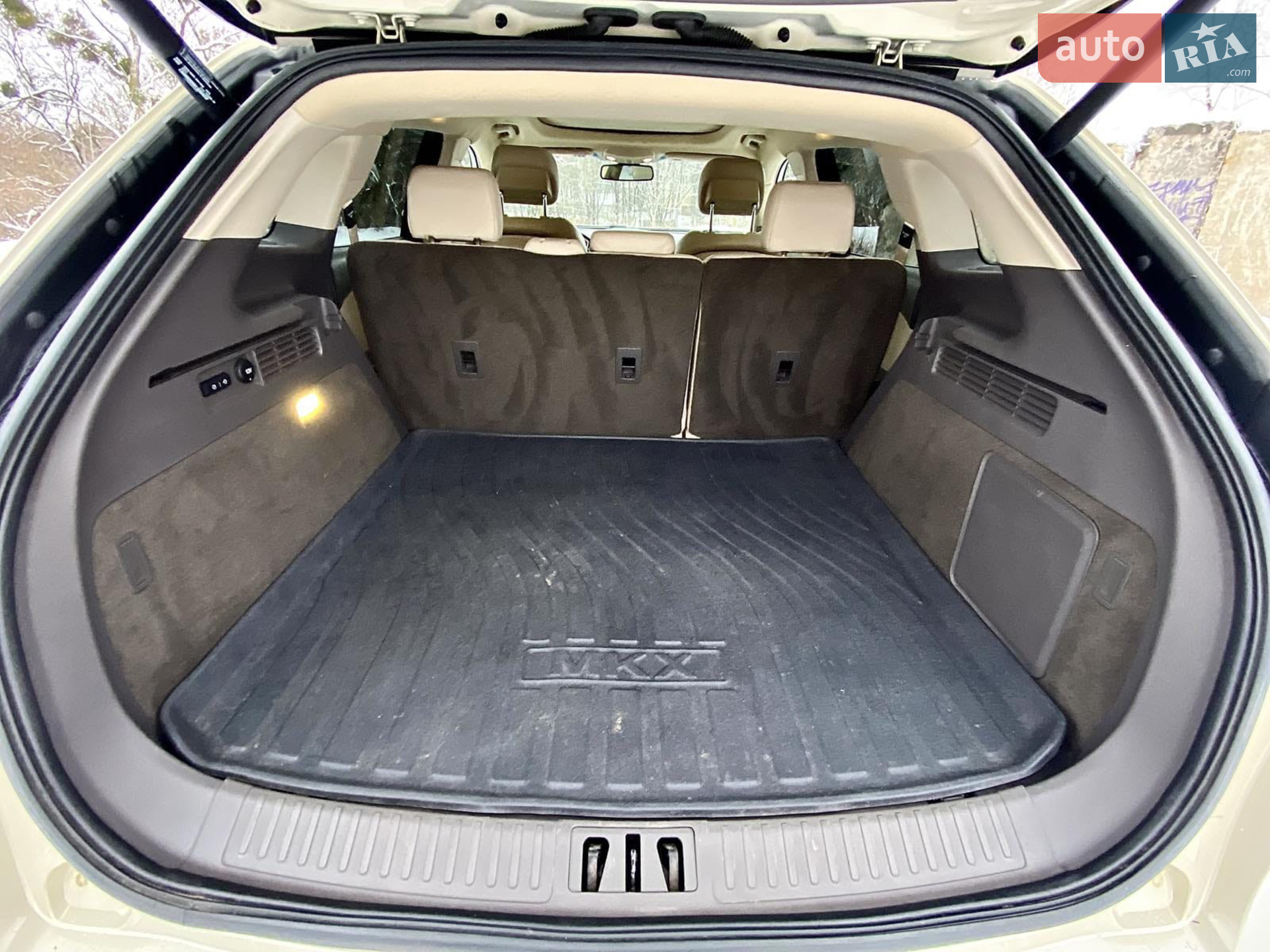 2016 Lincoln MKX - мініатюра 23