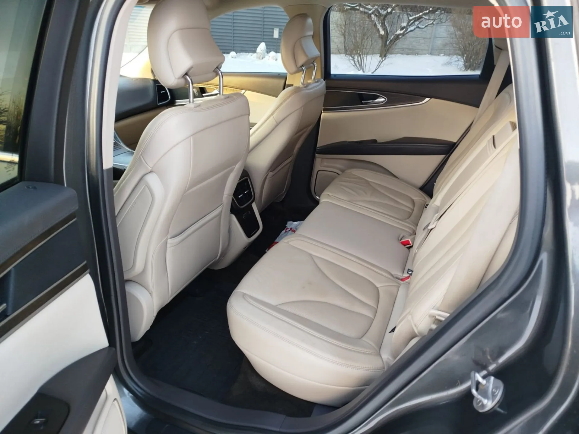 2017 Lincoln MKX - мініатюра 20