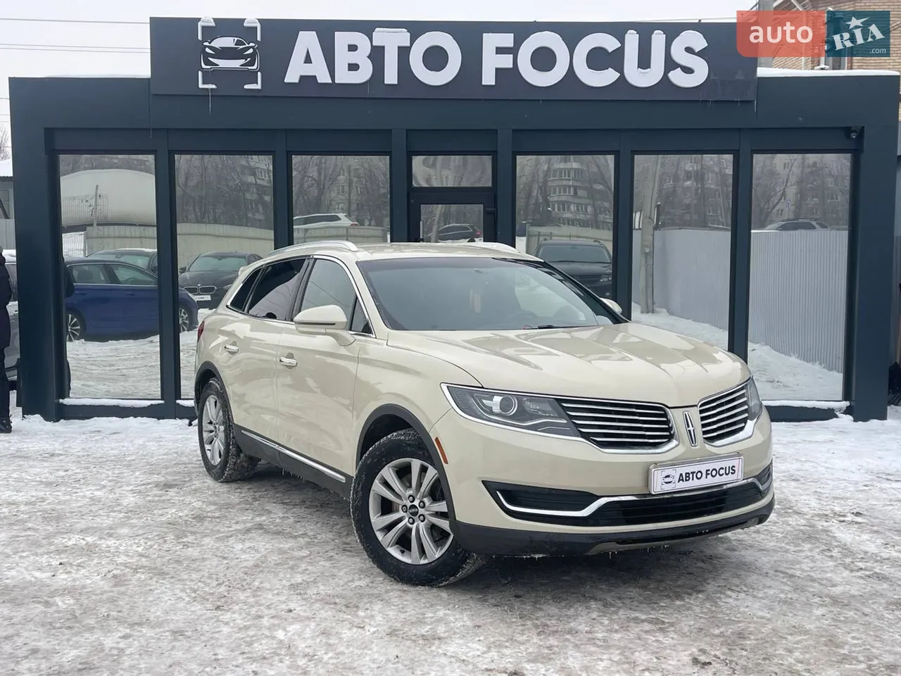 2017 Lincoln MKX - мініатюра 48