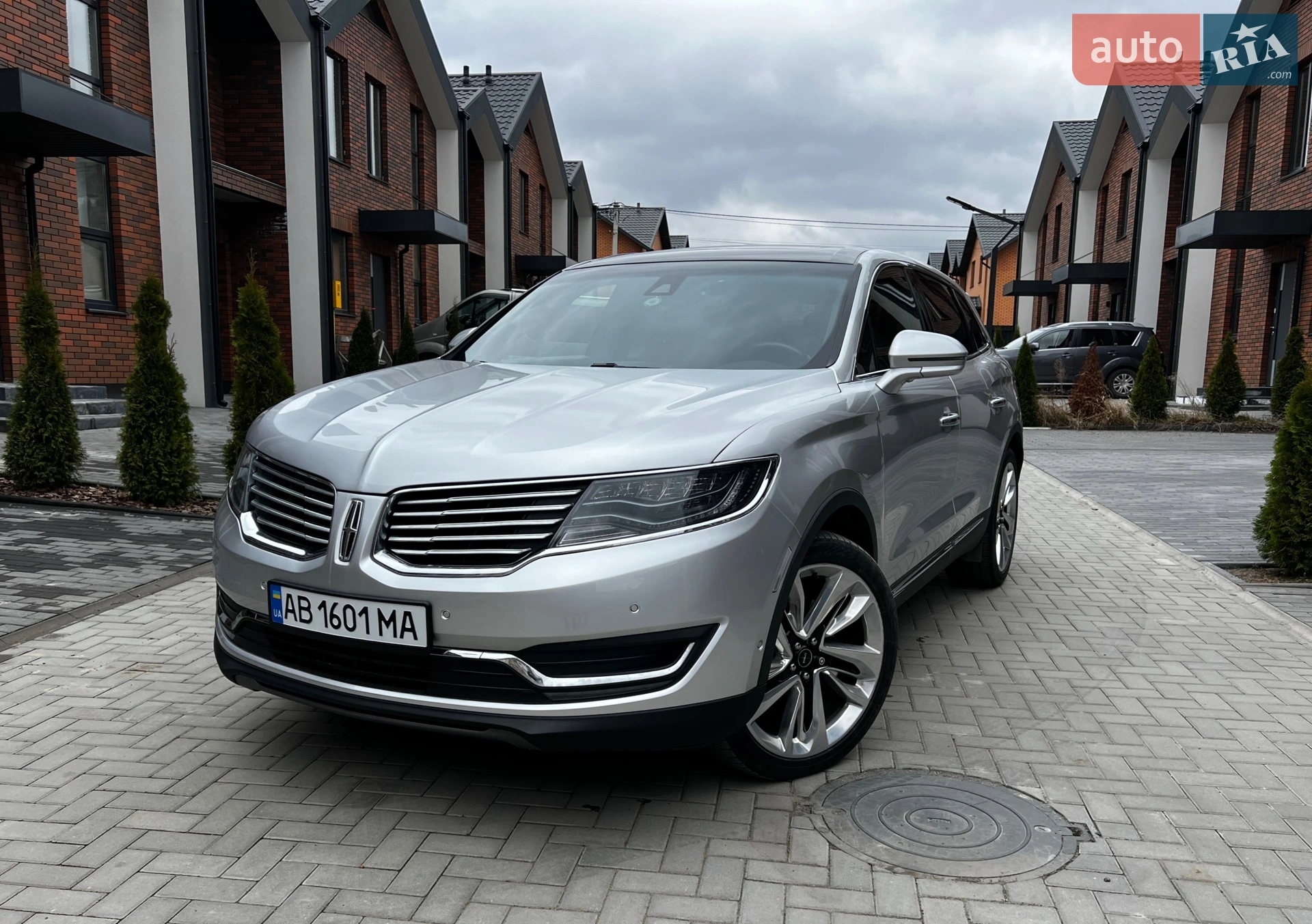 2016 Lincoln MKX - мініатюра 3