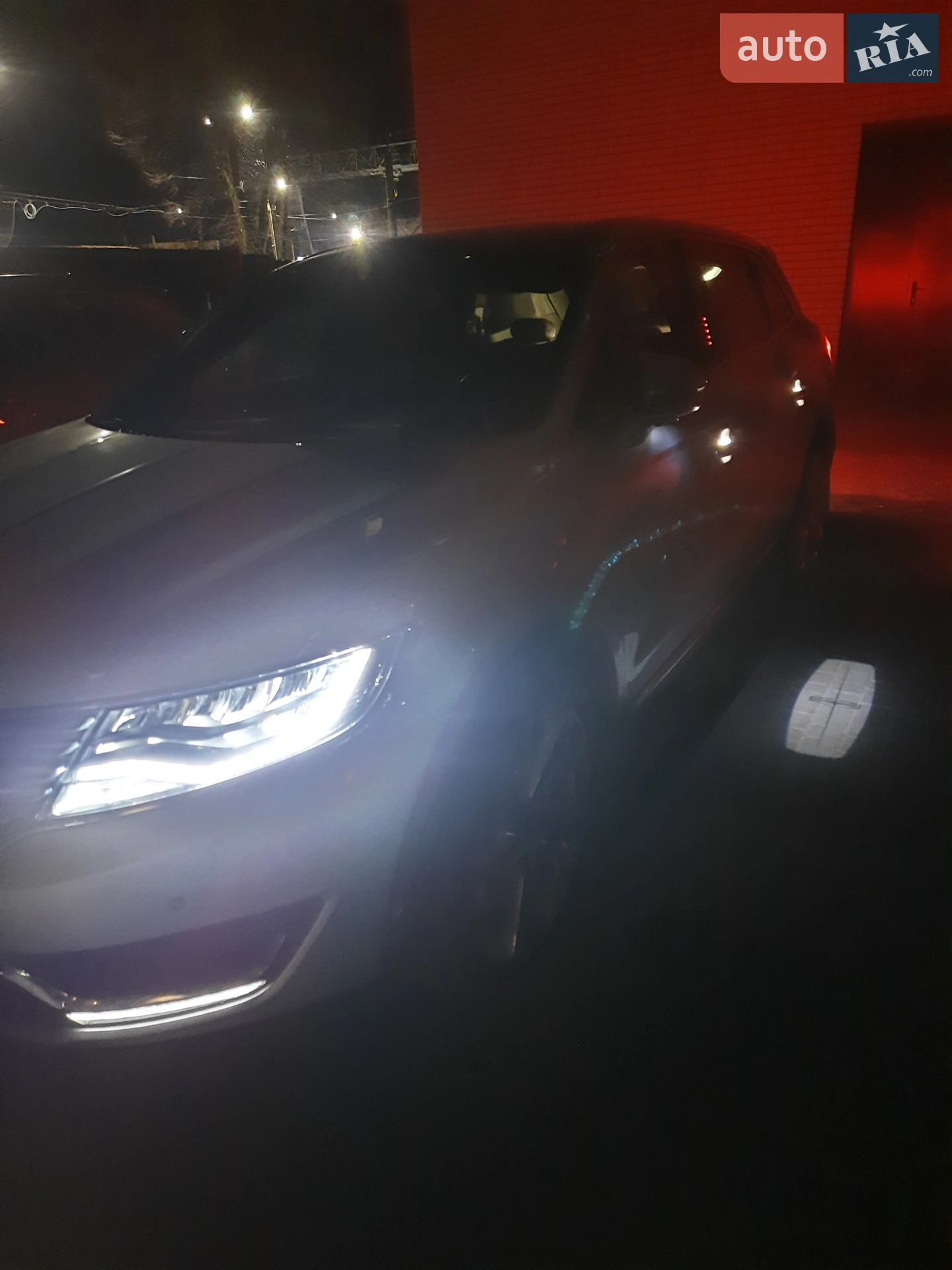 2016 Lincoln MKX - мініатюра 13
