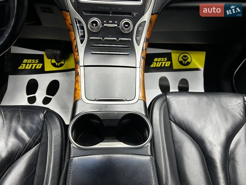 Позашляховик / Кросовер Lincoln MKX 2016 в Чернівцях фото 17 Позашляховик / Кросовер Lincoln MKX 2016 в Чернівцях