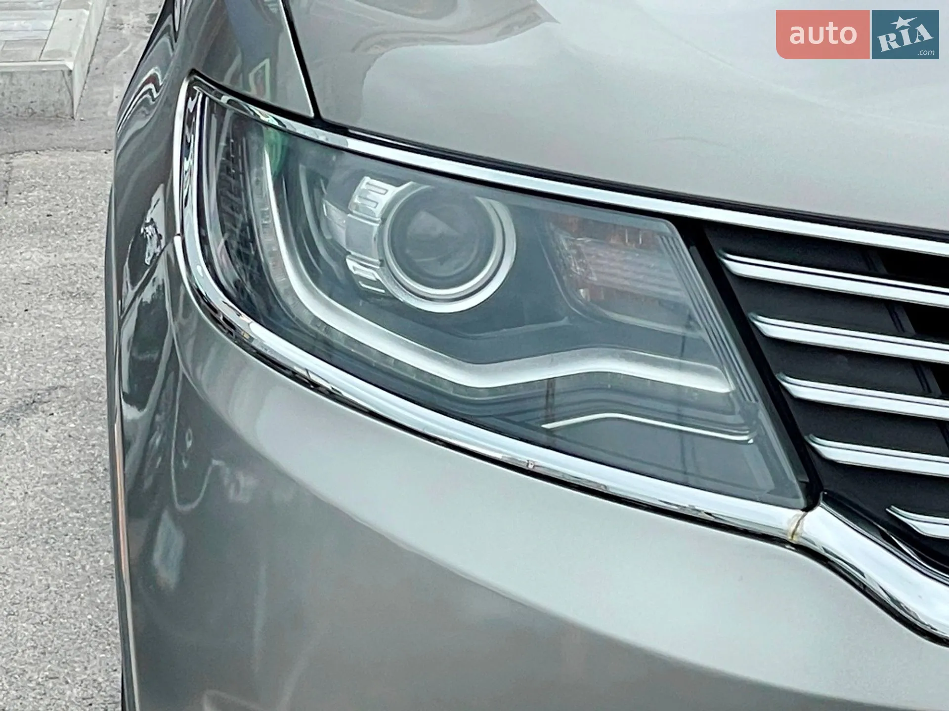 2015 Lincoln MKX - мініатюра 20