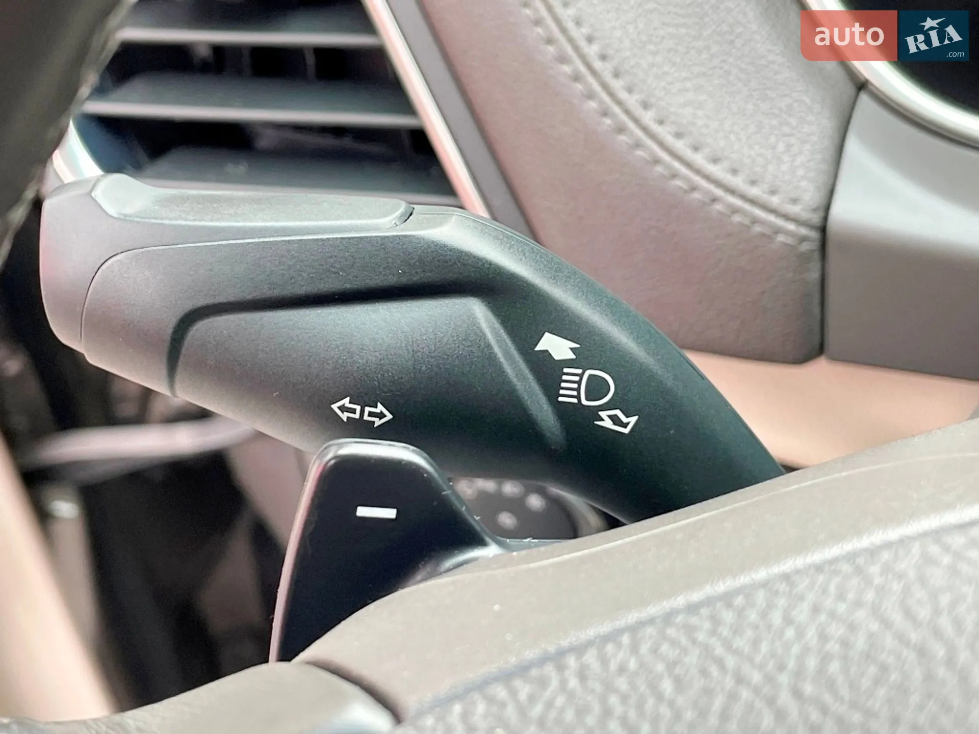 2015 Lincoln MKX - мініатюра 48