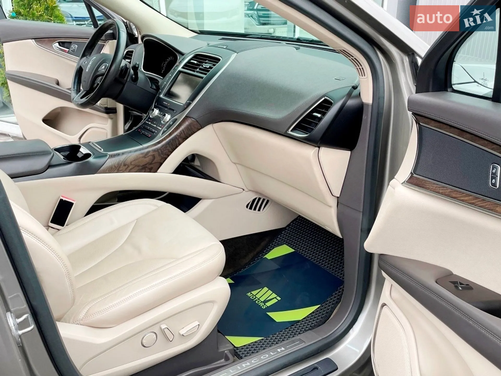 2015 Lincoln MKX - мініатюра 30