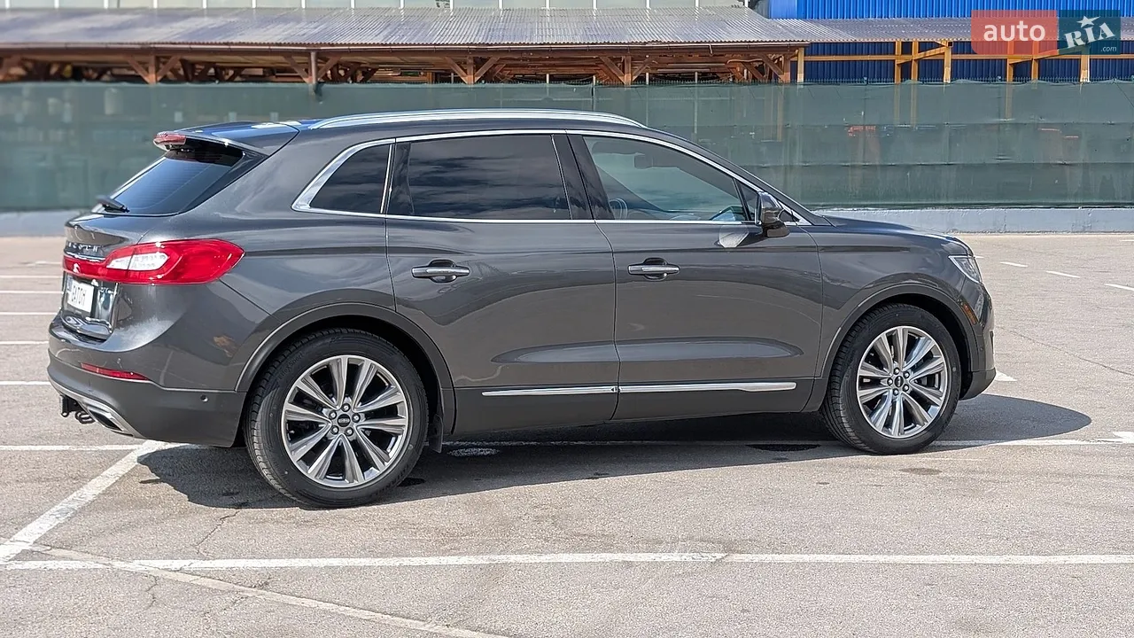 2016 Lincoln MKX - мініатюра 35