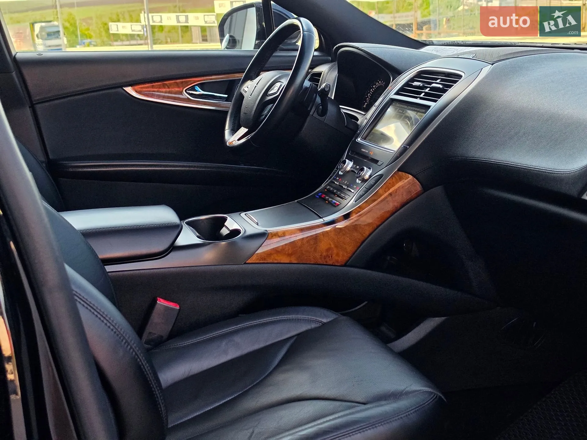 2016 Lincoln MKX - мініатюра 42
