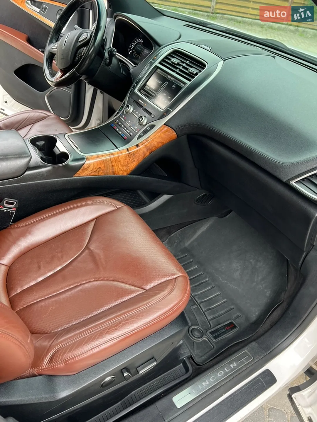 2015 Lincoln MKX - мініатюра 21