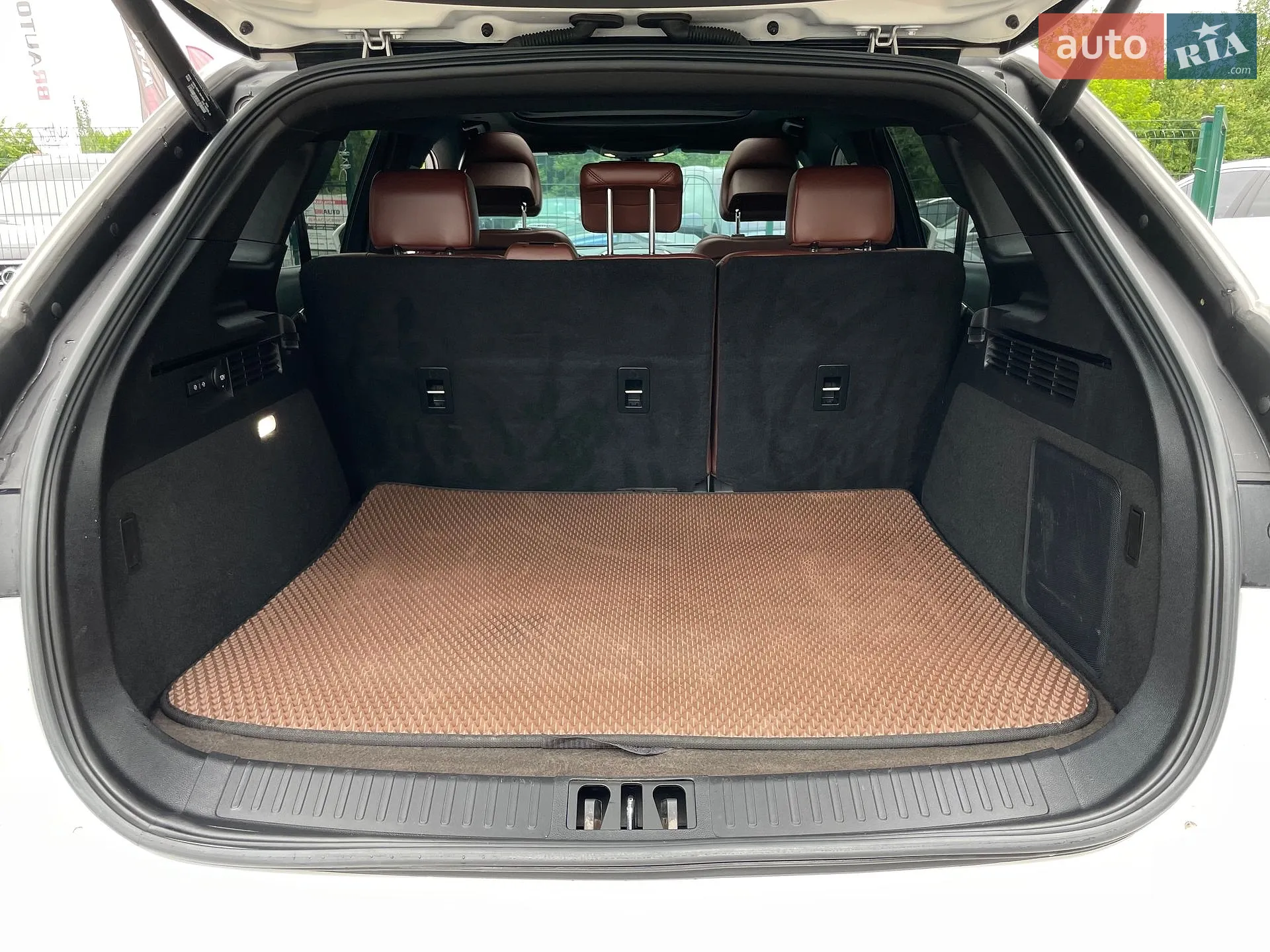 2016 Lincoln MKX - мініатюра 33