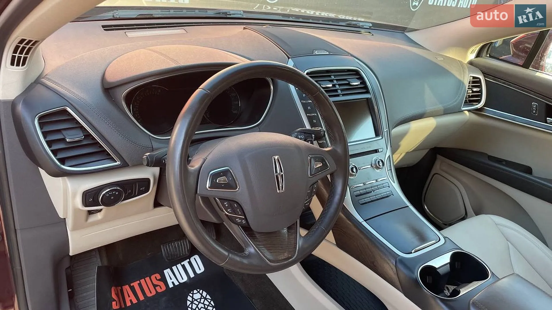 2017 Lincoln MKX - мініатюра 16