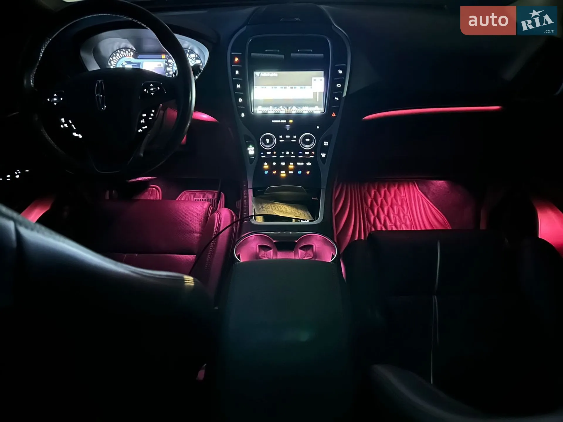 2016 Lincoln MKX - мініатюра 15
