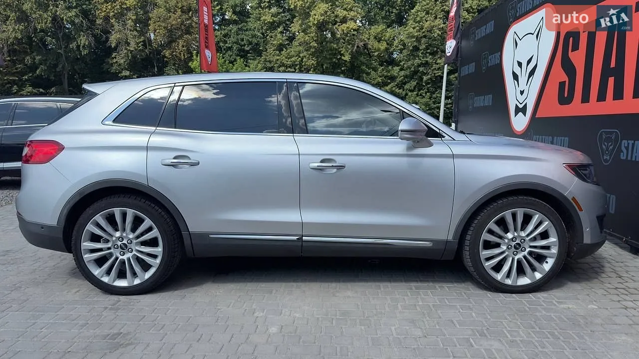 2016 Lincoln MKX - мініатюра 10