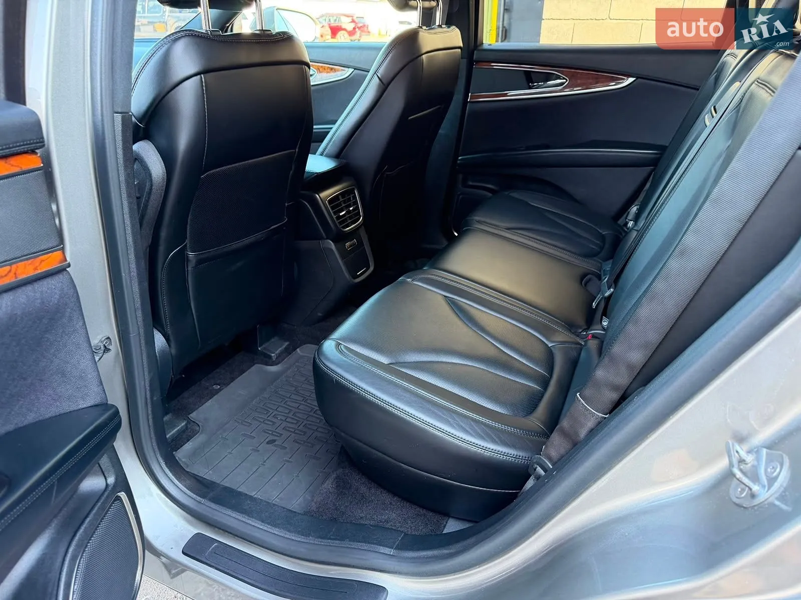 2015 Lincoln MKX - мініатюра 11