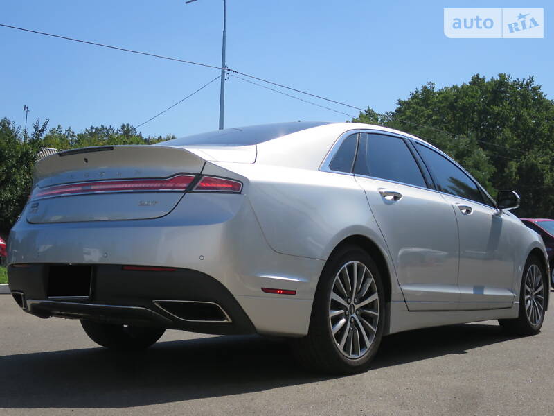 Седан Lincoln MKZ 2017 в Києві