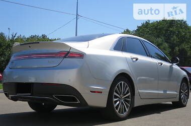 Седан Lincoln MKZ 2017 в Киеве