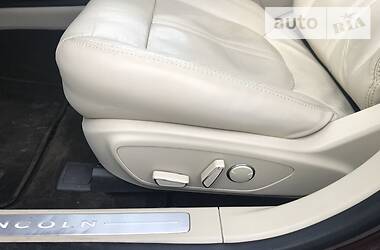 Седан Lincoln MKZ 2013 в 