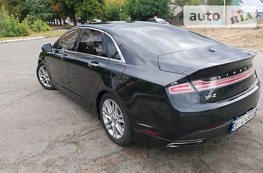 Седан Lincoln MKZ 2014 в Лубнах