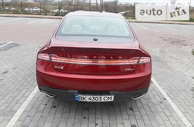 Седан Lincoln MKZ 2014 в Києві