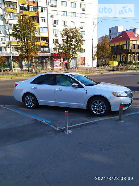 Седан Lincoln MKZ 2011 в Киеве