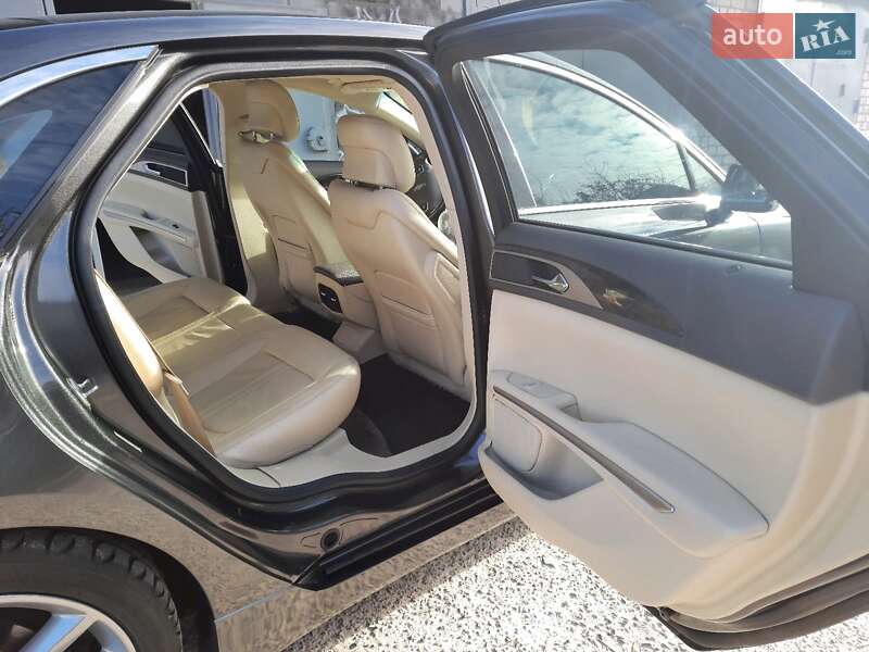 Седан Lincoln MKZ 2015 в Кременчуге
