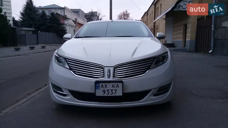 Lincoln MKZ