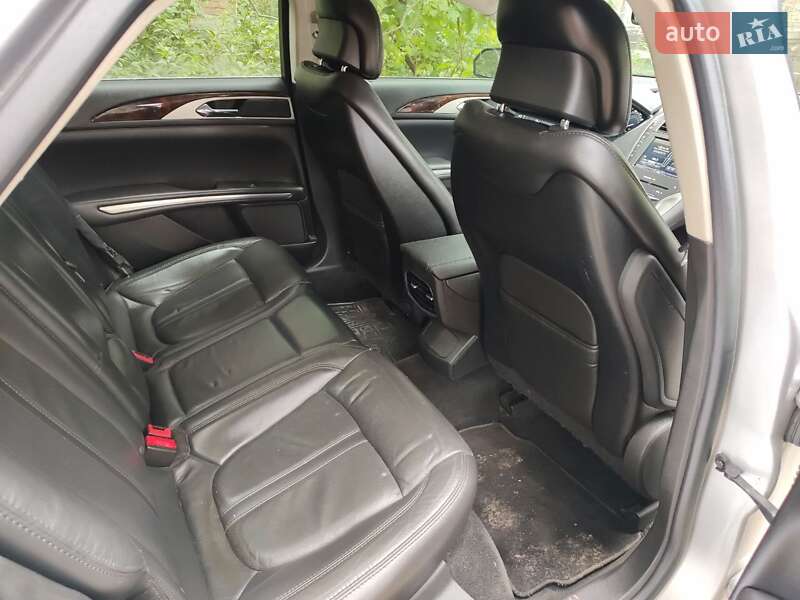 Седан Lincoln MKZ 2013 в Дніпрі