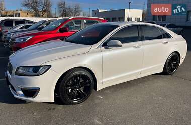 Седан Lincoln MKZ 2017 в 