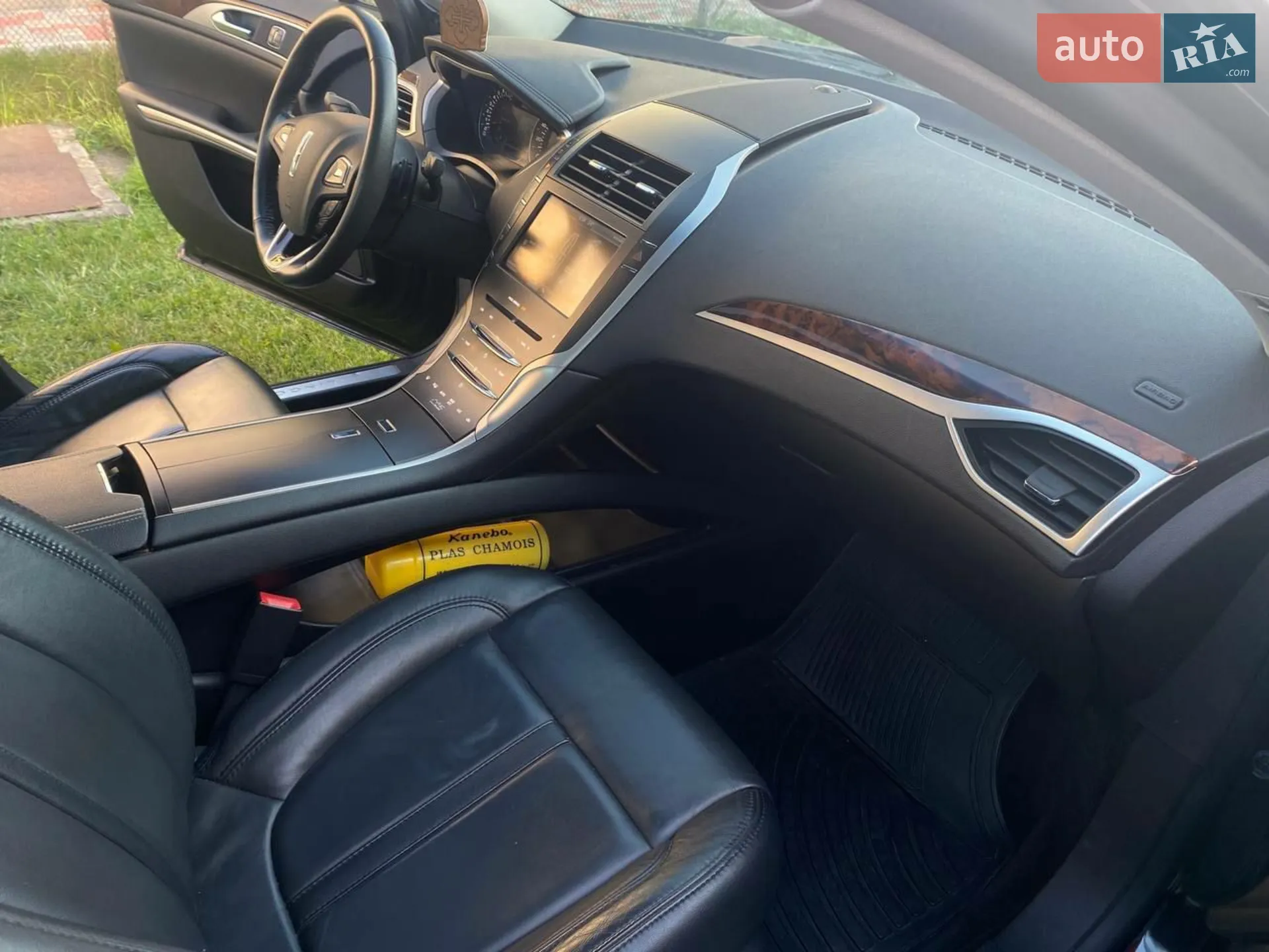 2014 Lincoln MKZ - мініатюра 36