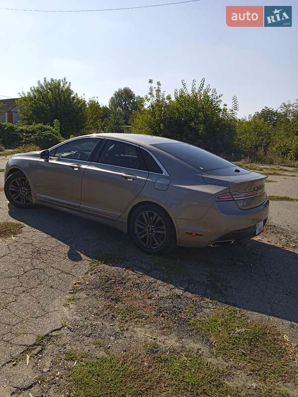 Седан Lincoln MKZ 2015 в Киеве